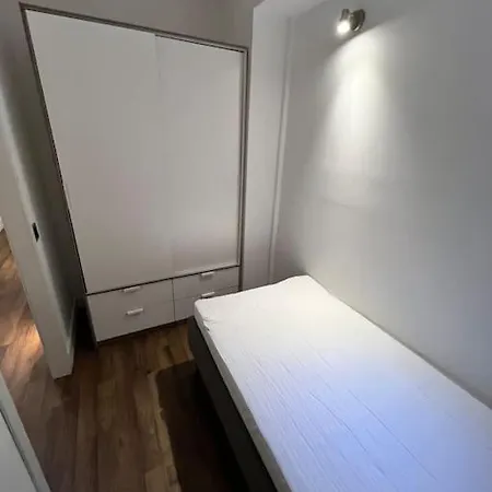 Apartment Acogedor Piso En El Corazon De La Ciudad Con Patio Exclusivo *