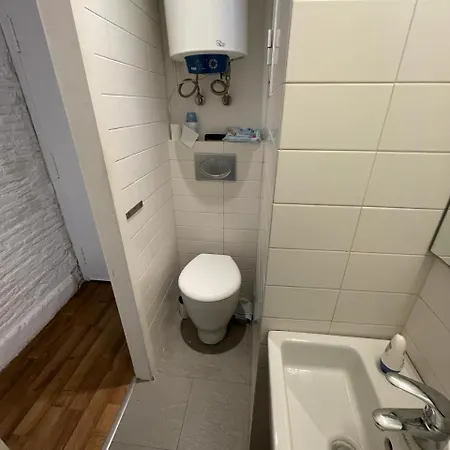 Apartment Acogedor Piso En El Corazon De La Ciudad Con Patio Exclusivo *